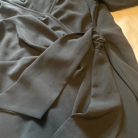 Elegant Black Wrap Dress, No Brand Tag. Approx Sz 16 - Picture 11 of 14